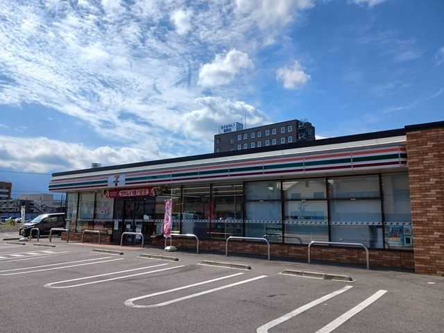 近くのセブンイレブン新居浜徳常町店まで332m(徒歩5分)
