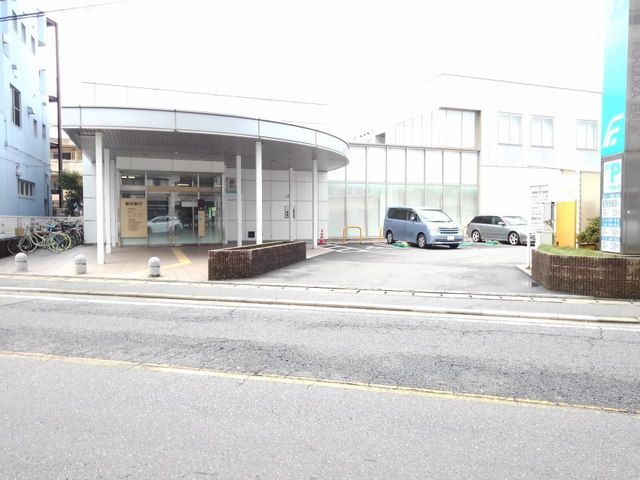 近くの福岡銀行井尻支店まで450m（徒歩6分）