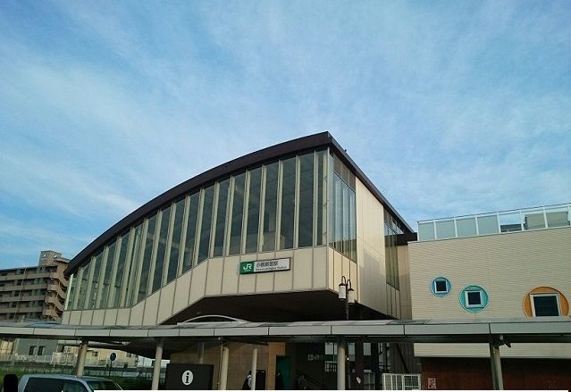 近くのJR仙石線小鶴新田駅まで2,100m(徒歩27分)