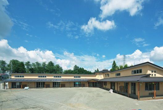 近くのこばと保育園まで930m（徒歩12分）
