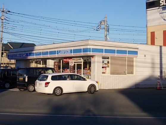 近くのローソン川島町戸守店まで410m(徒歩6分)