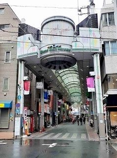 近くのハッピーロード大山商店街まで387m(徒歩5分)