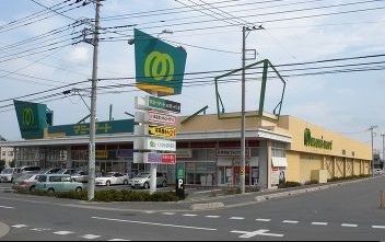 近くのマミーマートまで550m（徒歩7分）