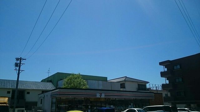 近くのセブンイレブンまで600m(徒歩8分)