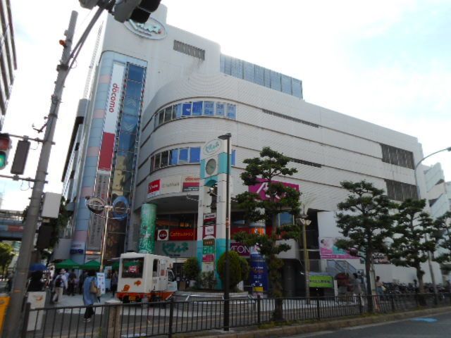 近くのイオン様まで700m（徒歩9分）
