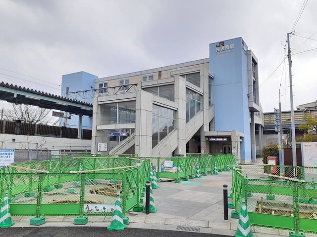 近くのJR長者原駅まで1,360m(徒歩17分)