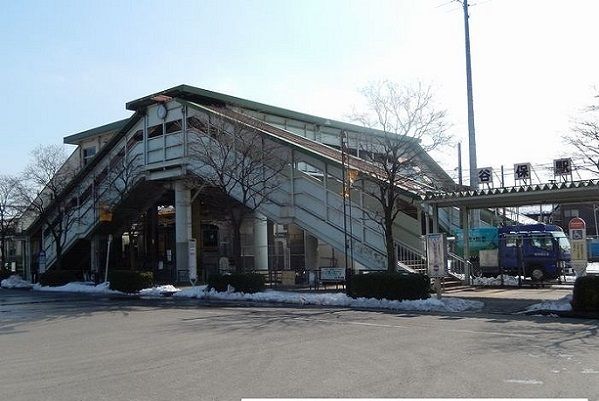近くの谷保駅まで500m（徒歩7分）