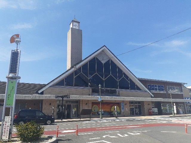 近くの近江鉄道八日市駅まで800m(徒歩10分)
