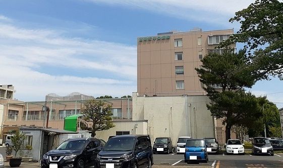 近くの西埼玉中央病院まで1,300m（徒歩17分）