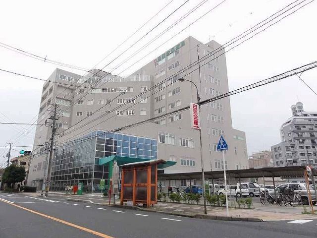近くの鳥取生協病院まで700m（徒歩9分）