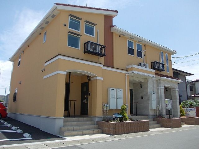 エレガンス蛍田Bの外観画像