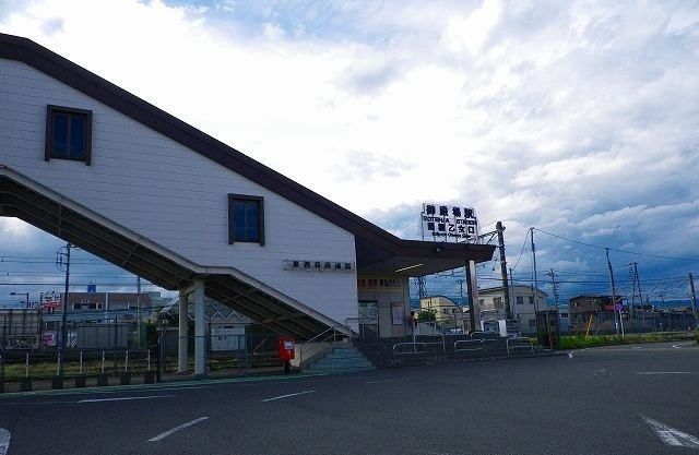 近くの御殿場駅まで1,200m（徒歩15分）