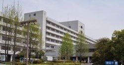 近くの香川大学医学部付属病院さんまで1,200m（徒歩15分）
