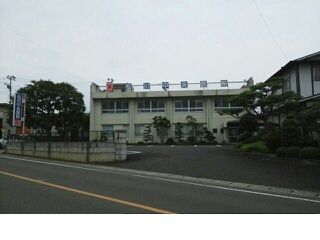 近くの病院まで900m（徒歩12分）