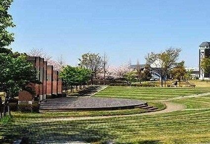 近くの戸田川緑地公園まで350m（徒歩5分）