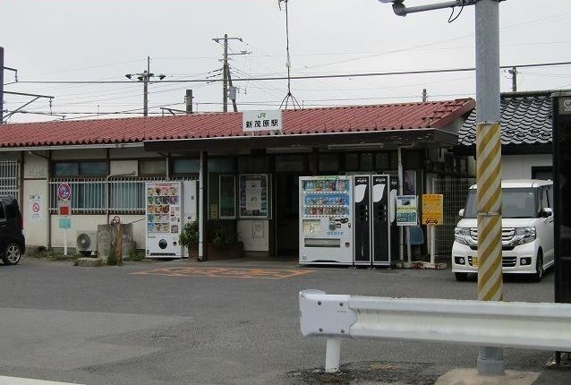 近くの駅まで430m（徒歩6分）