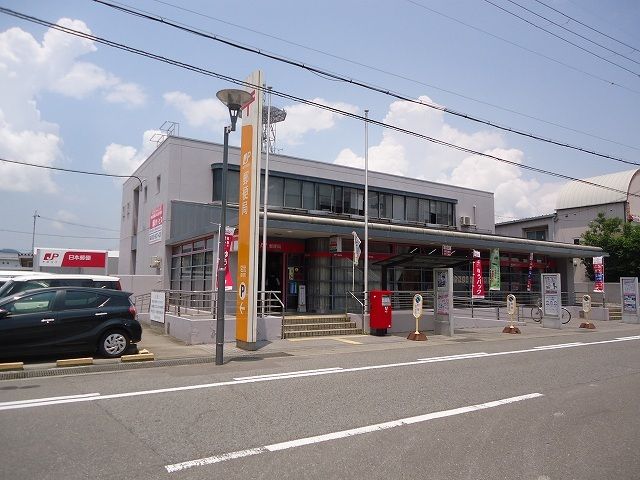 近くの岩出郵便局様まで850m(徒歩11分)