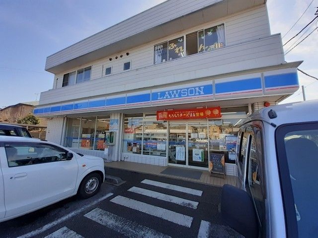 近くのローソンまで850m（徒歩11分）