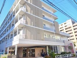 近くの山田記念病院まで700m（徒歩9分）