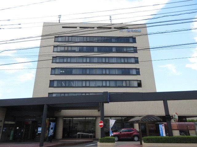 近くの銀行まで160m（徒歩2分）