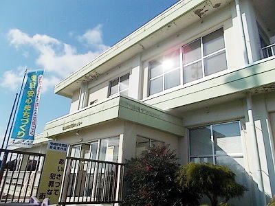 近くの役所まで850m（徒歩11分）