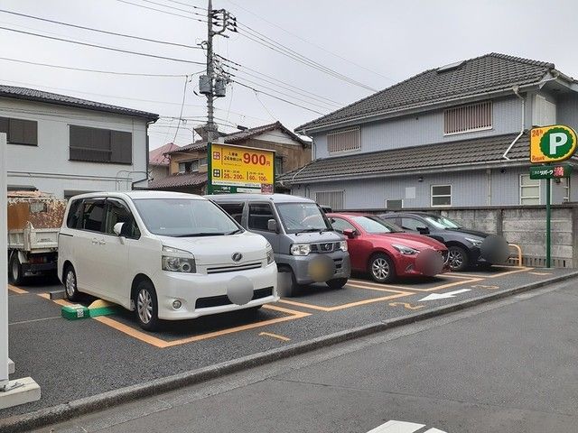 近くのコインパーキングまで162m（徒歩3分）
