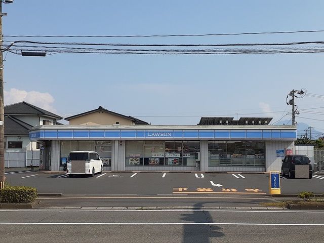 近くのローソン東岩原店まで450m（徒歩6分）