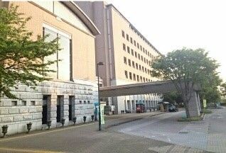 近くの綾瀬市役所まで540m（徒歩7分）