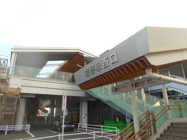 近くのＪＲ城野駅まで800m（徒歩10分）