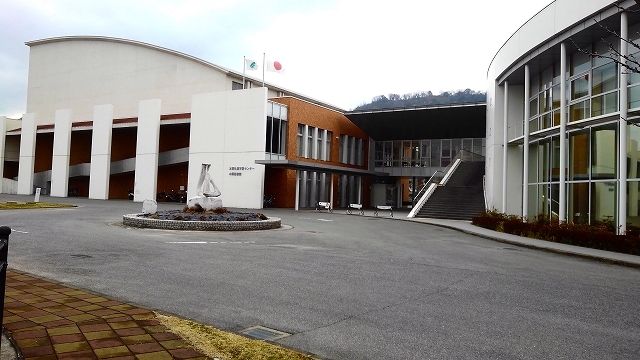 近くの本郷生涯学習センター本郷図書館まで2,300m（徒歩29分）