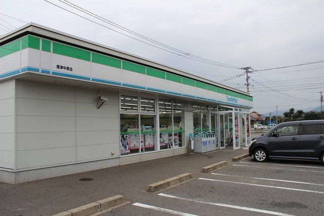 近くのコンビニまで1,800m（徒歩23分）