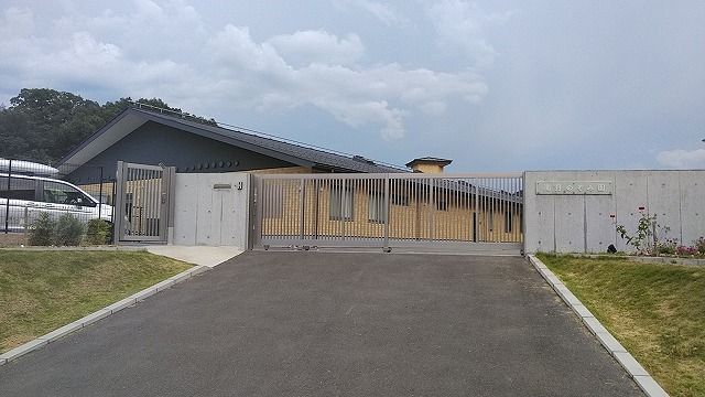 近くの南丹のぞみ園まで50m（徒歩1分）