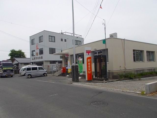 近くのセブンイレブン  松本里山辺店まで190m（徒歩3分）