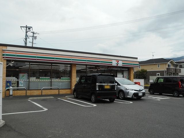 近くのセブンイレブン 松本宮渕店まで100m(徒歩2分)