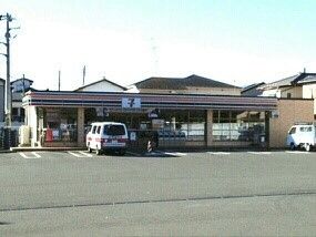 近くのセブンイレブンまで270m（徒歩4分）