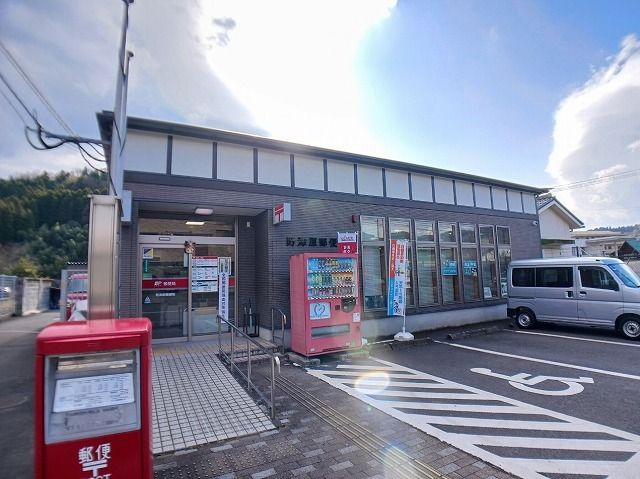 近くの野津原郵便局まで650m(徒歩9分)