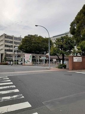 近くの病院まで417m（徒歩6分）