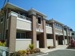 シェーネ 康の外観画像