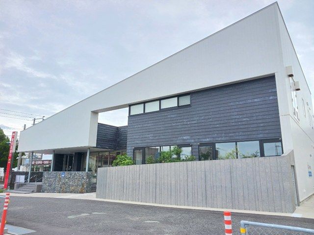 近くの鹿児島銀行志布志支店まで300m（徒歩4分）
