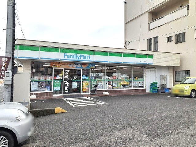 近くのファミリーマート　藤枝一丁目店まで370m（徒歩5分）