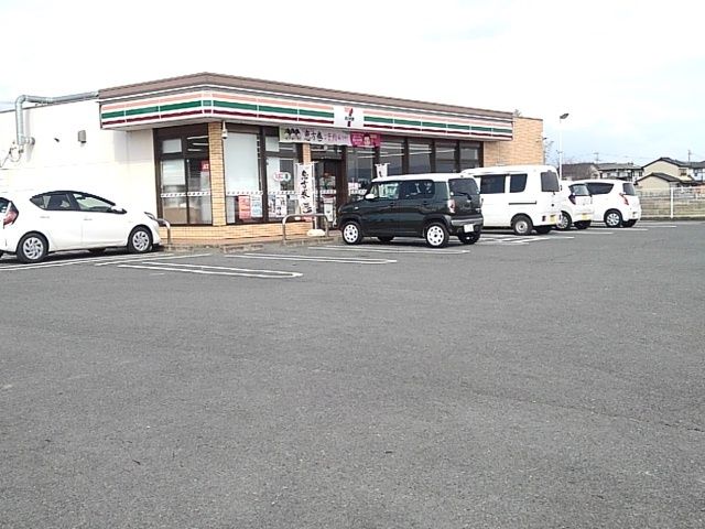 近くのセブンイレブンまで380m(徒歩5分)