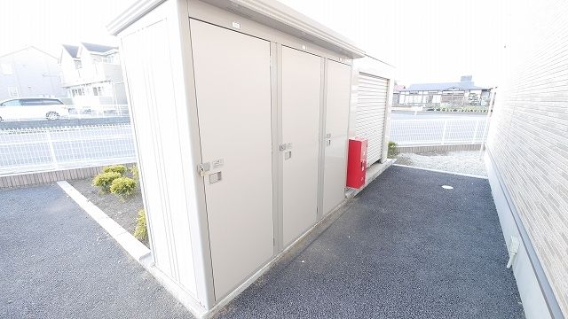 その他