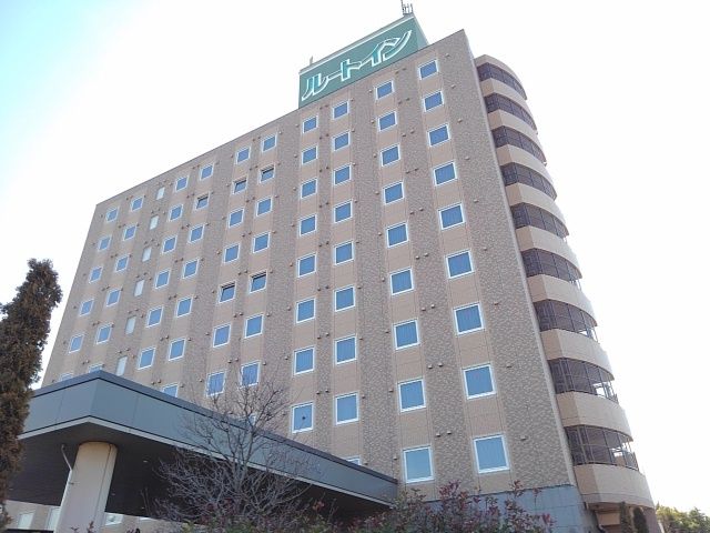 近くのホテルルートイン小山まで450m（徒歩6分）