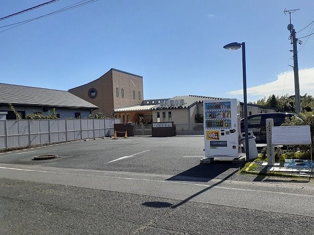 近くの真愛保育園まで1,400m（徒歩18分）