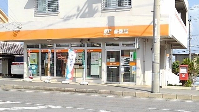 近くの石川東恩納郵便局まで500m(徒歩7分)