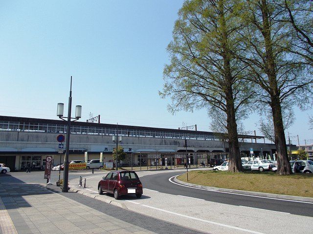 近くの駅まで800m（徒歩10分）