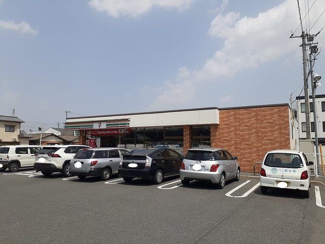 近くのセブンイレブン倉敷茶屋町店まで550m(徒歩7分)
