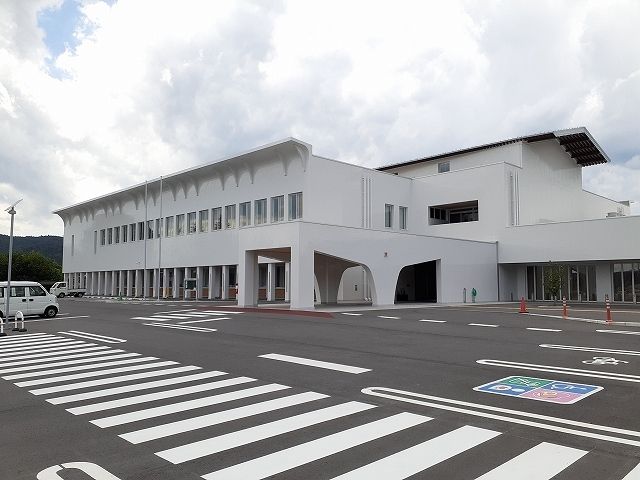 近くの塩谷町役場まで1,300m(徒歩17分)