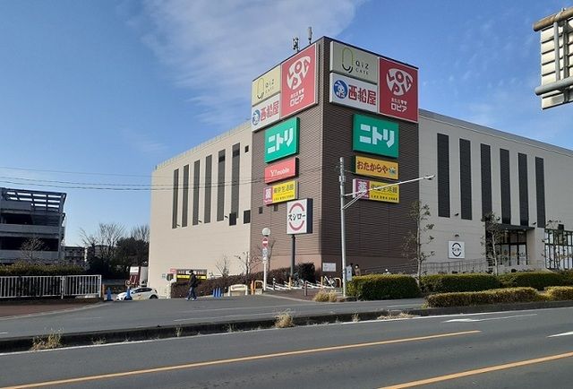近くのロピア 浦和クイズゲート店まで500m(徒歩7分)