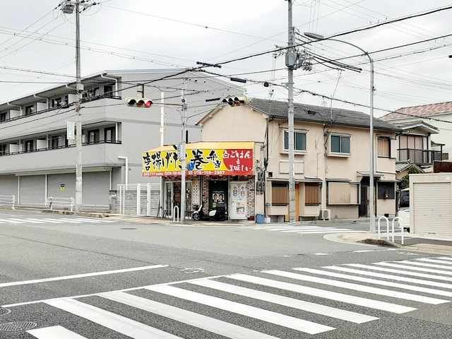 近くのおべんとプラザ垂水野田店まで406m(徒歩6分)